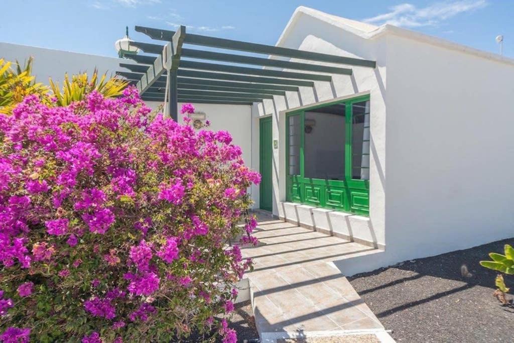 Bandama 14! 2 Bedroom Newly Renovated Bungalow, Los Pocillos, Puerto Del Carmen. Puerto del Carmen  Zewnętrze zdjęcie