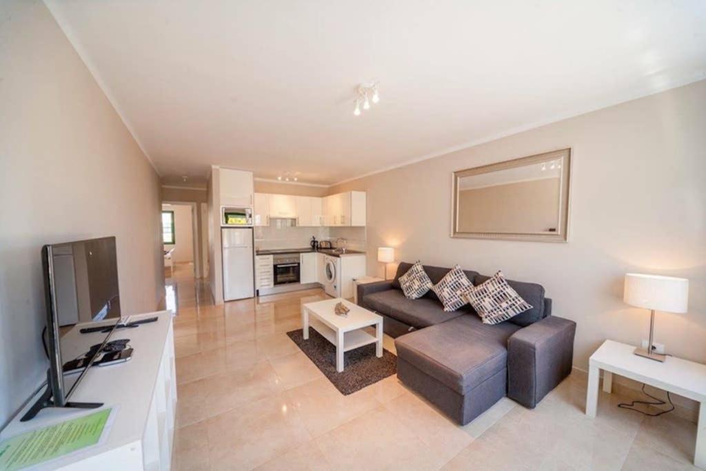 Bandama 14! 2 Bedroom Newly Renovated Bungalow, Los Pocillos, Puerto Del Carmen. Puerto del Carmen  Zewnętrze zdjęcie