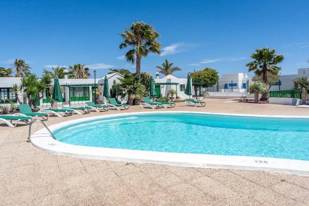 Bandama 14! 2 Bedroom Newly Renovated Bungalow, Los Pocillos, Puerto Del Carmen. Puerto del Carmen  Zewnętrze zdjęcie